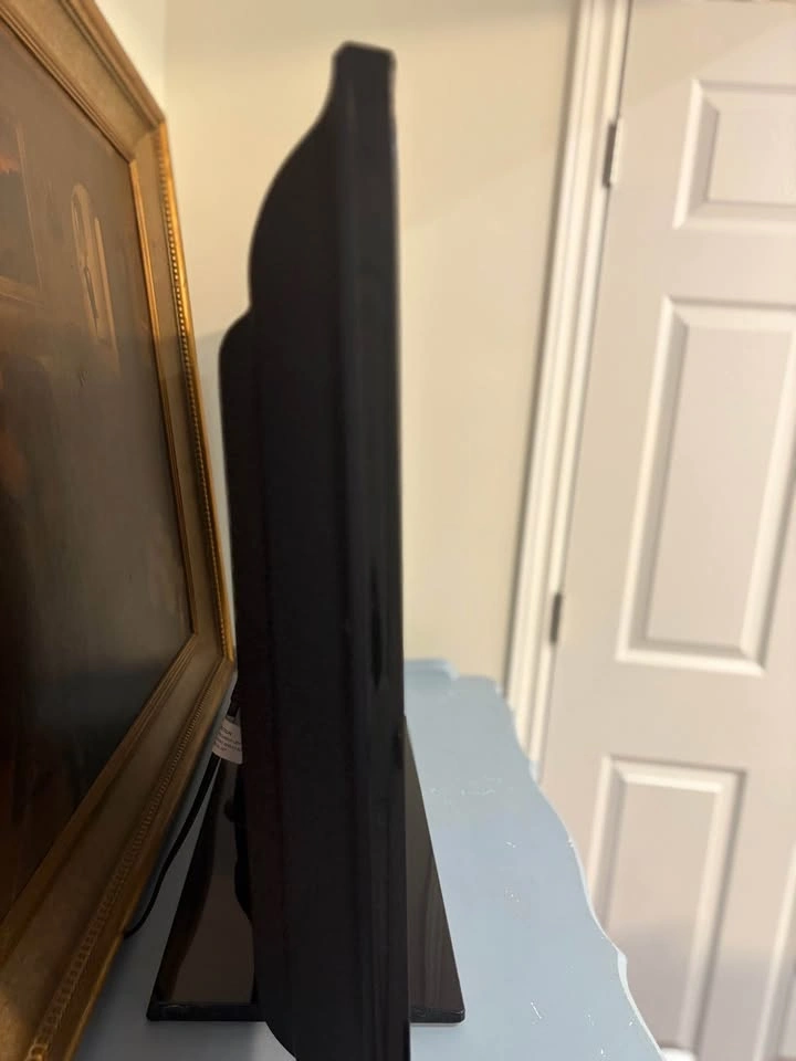 Samsung 37” Full HD LED TV – Great Condition - photo 2