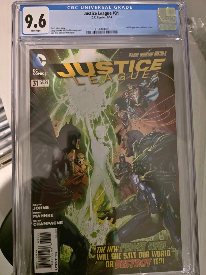 Justice League #31 CGC 9.6 White Pages 1st Jessica Cruz