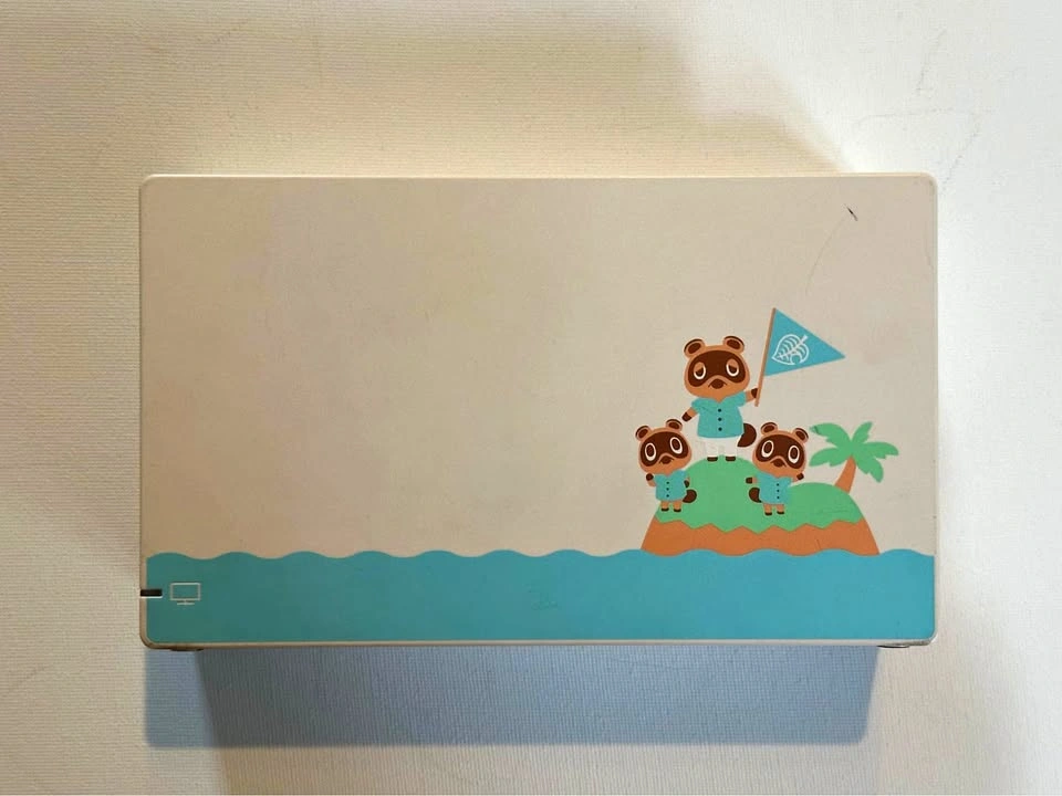 Nintendo Switch Dock - Animal Crossing: New Horizons Edition