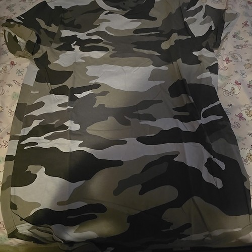 hollister t shirt men small Curved Hem Tee - photo 2