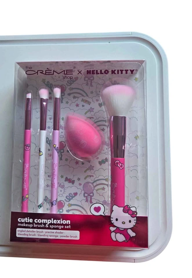 Cutie Complexion Hello Kitty Makeup Brush & Sponge Set