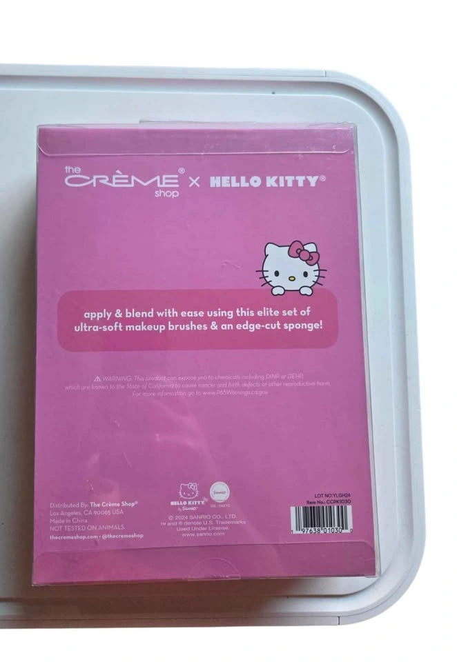 Cutie Complexion Hello Kitty Makeup Brush & Sponge Set - photo 2