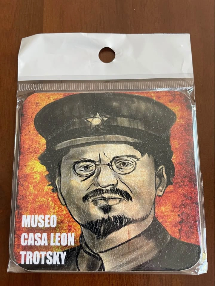 Soviet Propaganda Art on Coasters - photo 2