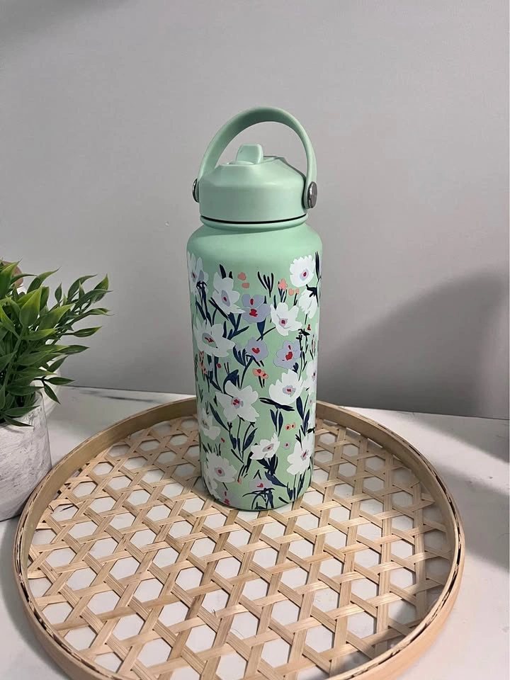 32 oz Insulated Stainless Steel Water Bottle – NEW