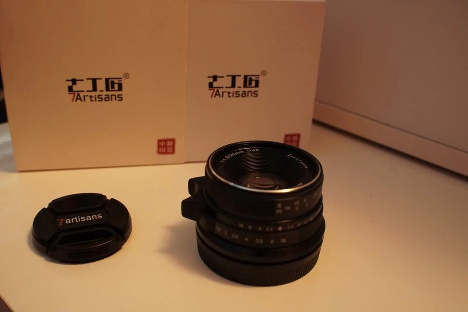 7artisans 25mm f/1.8 Manual Focus Lens (Canon EF-M Mount) - photo 3