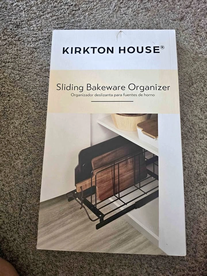 Sliding organizer