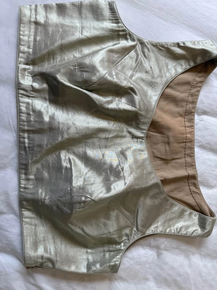 Gold and Silver Saree Blouses - photo 4