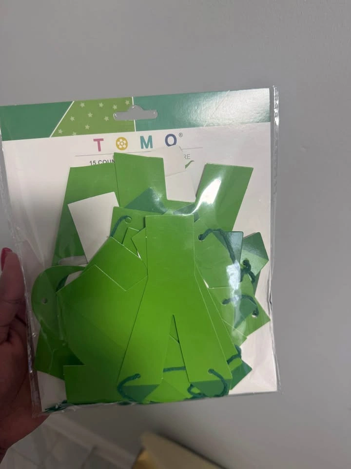 Dino-themed birthday supplies - photo 2