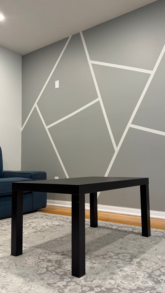 IKEA Lack Coffee Table - photo 2