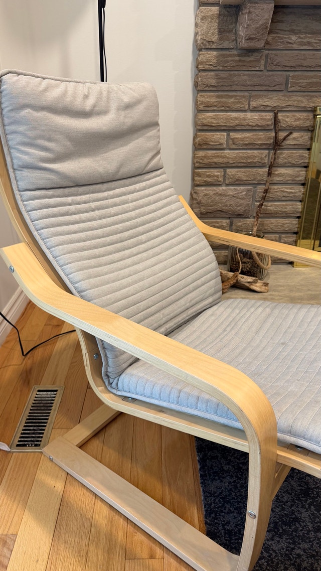 IKEA Poang Chair - photo 4
