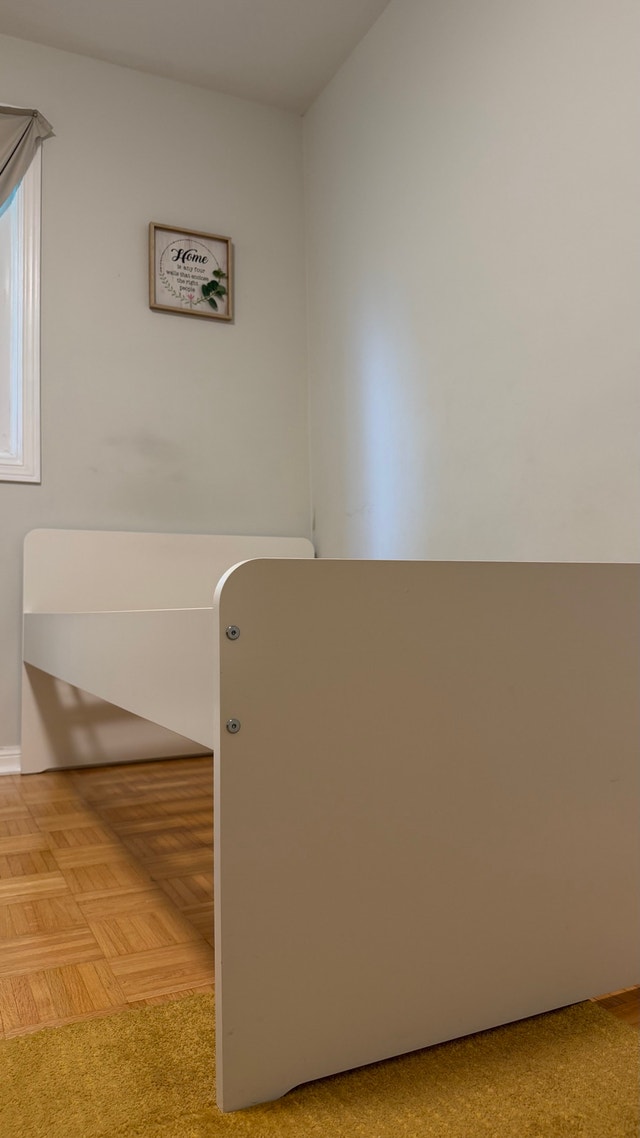 IKEA twin size bed frame - photo 4