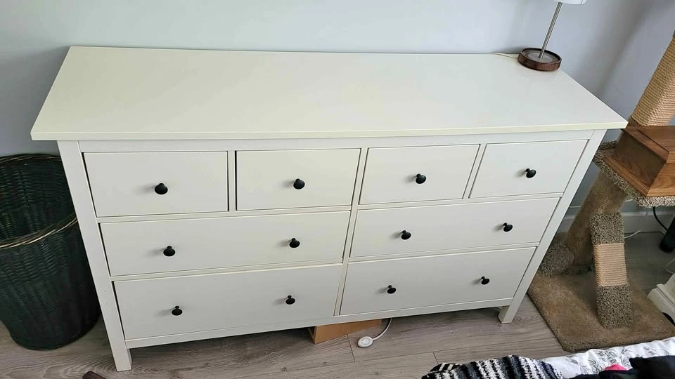 IKEA HEMNES 8-drawer dresser