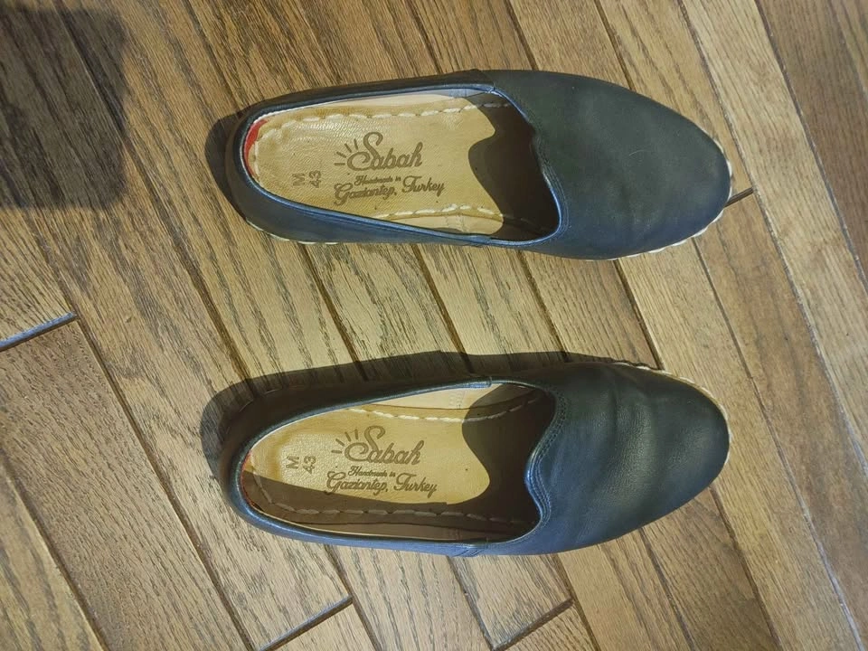 Sabah size M43 shoes - photo 3