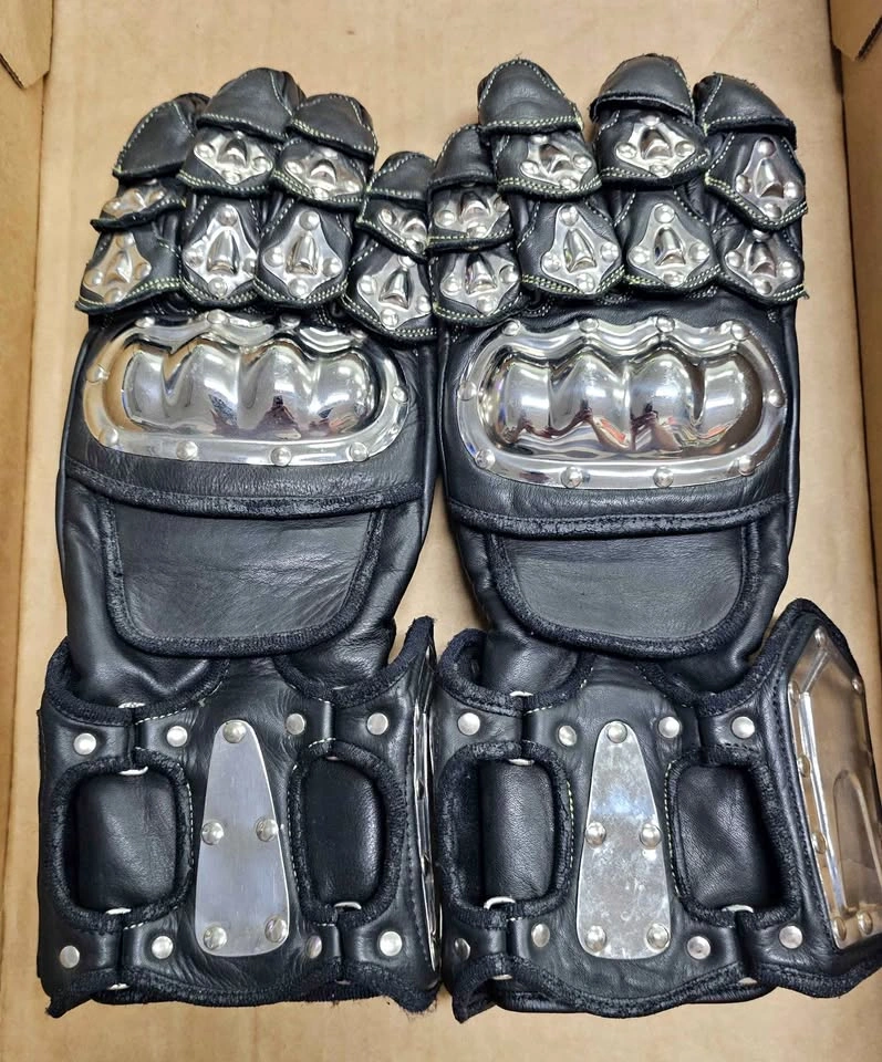 Vintage Biker's Club Steel Armored Leather Motorcycle Gloves
