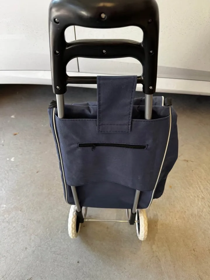 Shopping trolly - photo 3