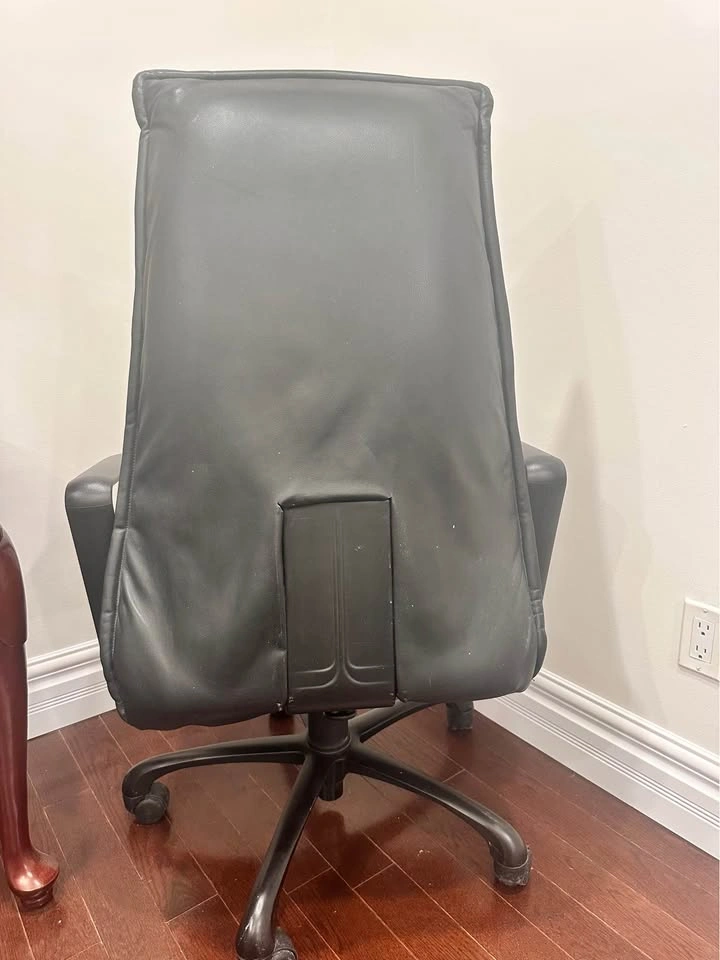 Black Office Chair – Fixed Height - photo 4