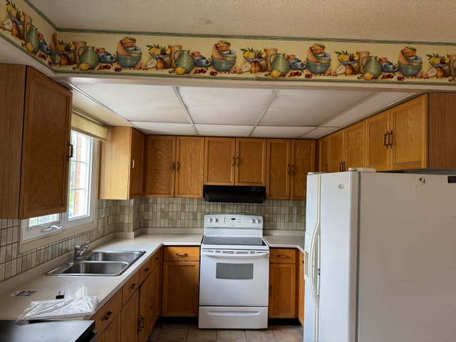 Kitchen for sale