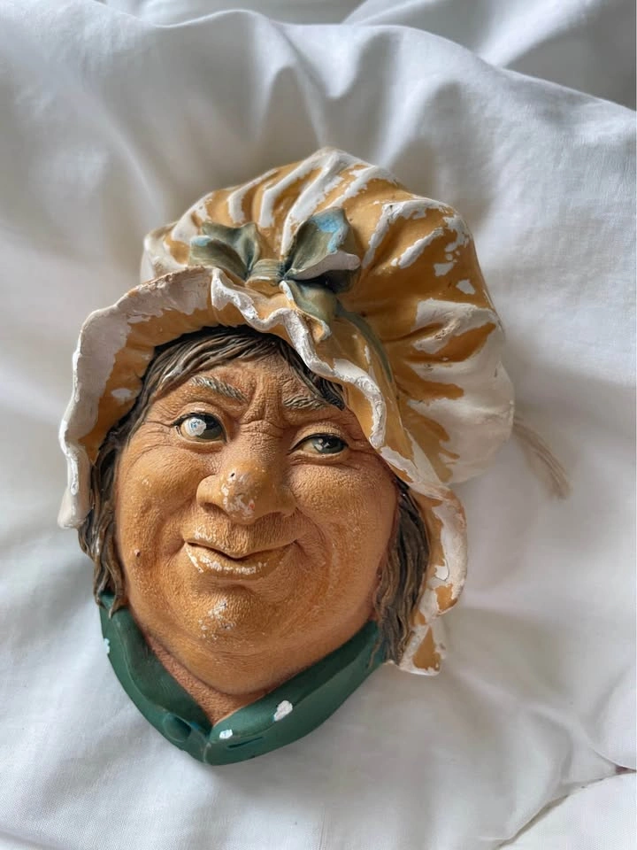 Vintage Bossons Chalkware Heads – Mr. Pickwick & Sarah Gamp - photo 4