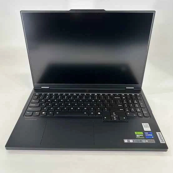 Lenovo Legion 7i Gen 9 16" Gaming Laptop (i9-14900HX, RTX 4070) - photo 3