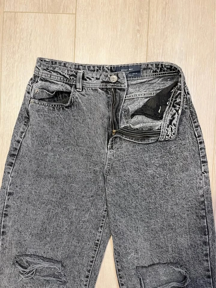 NOISY MAY High-Rise, Wide Leg, Grey Washed Jeans - Size 28 - photo 5