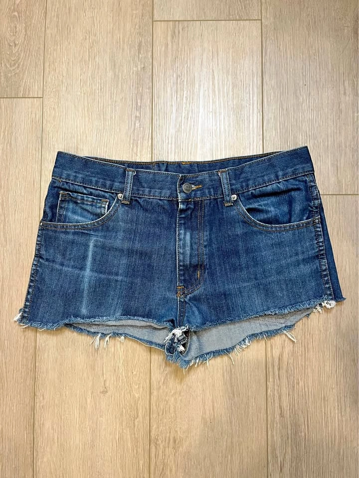 CHEAP MONDAY Cutoff Jean Booty Shorts - Size 30