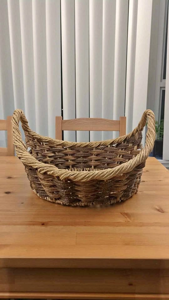 Wicker basket