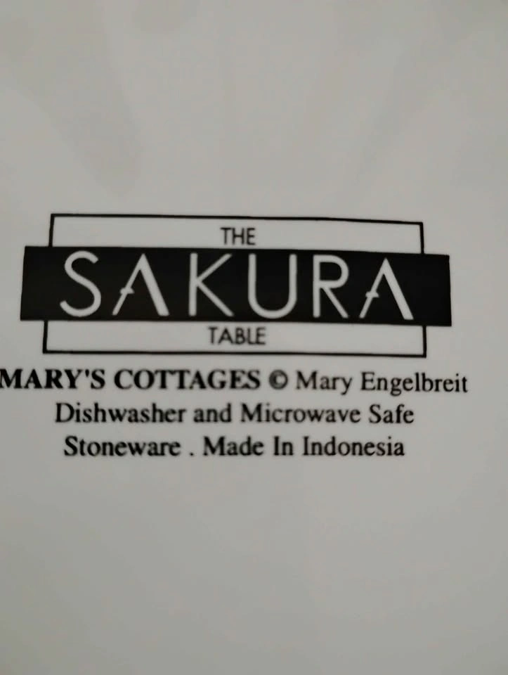 The Sakura table plates - photo 2