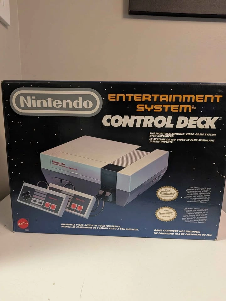 Nintendo Entertainment System Control Deck - photo 2