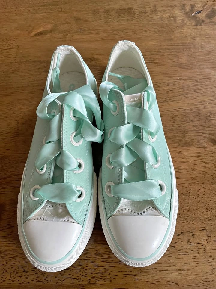 Converse Women's CTAS Lift OX Aloe - New US Size 6