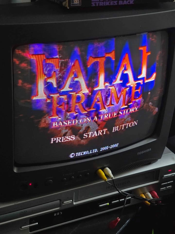 Toshiba 13A23 CRT TV - photo 2