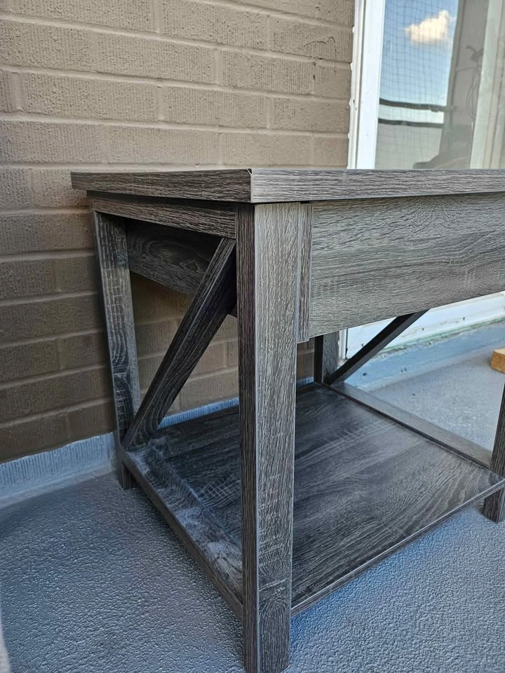 Rustic Gray Oak End Table / Nightstand with Drawer & Shelf - photo 3