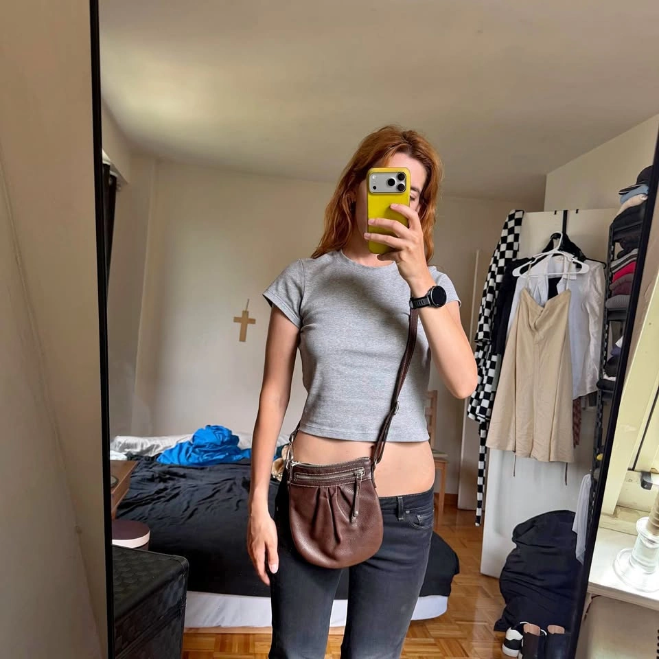 Small leather bag