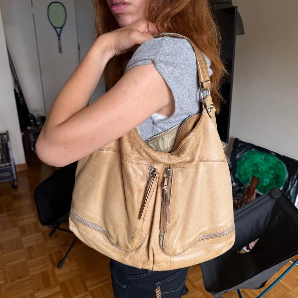 Leather bag