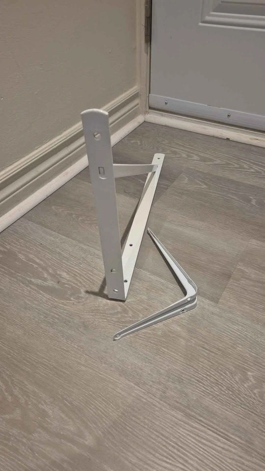 3 shelves + table - photo 5