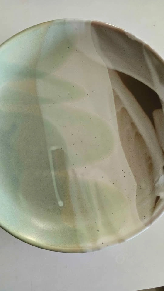 Set of 2 Abstract Ceramic Plates - photo 3
