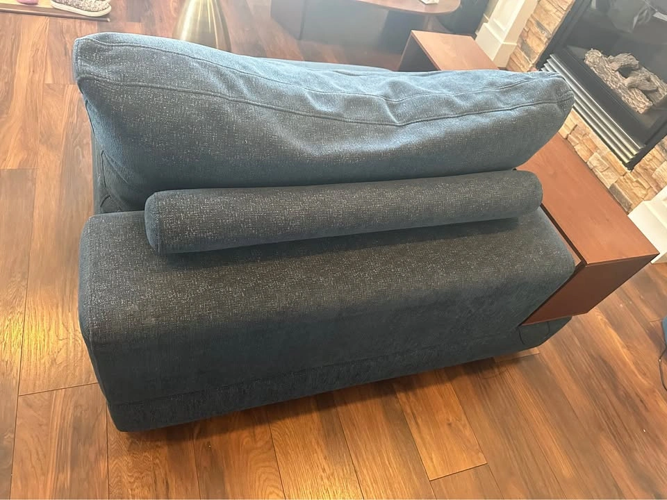 King Living Sofa - photo 3