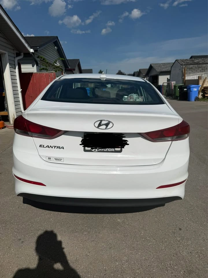 2017 Hyundai Elantra SE – Great Condition | Remote Start | Winte - photo 4