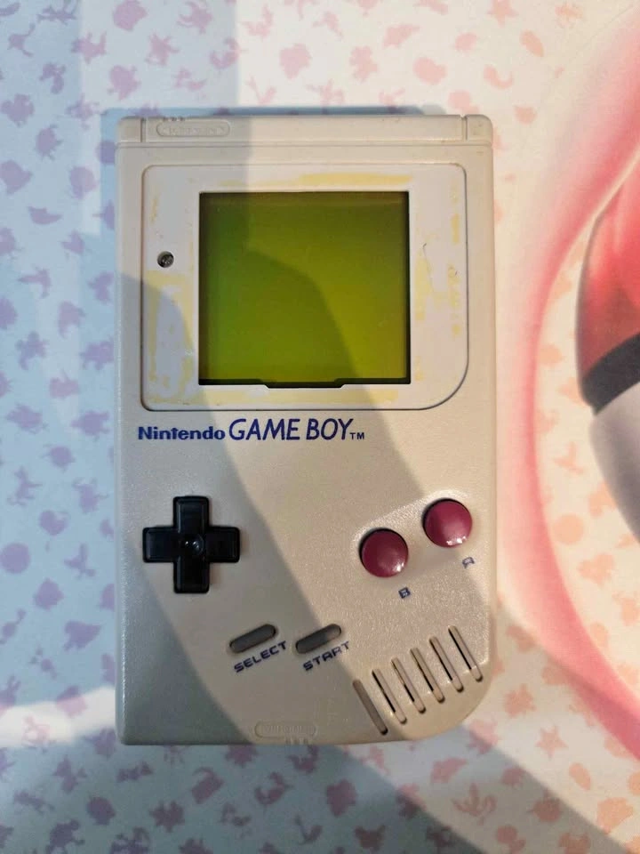 Original Nintendo Game Boy DMG-01