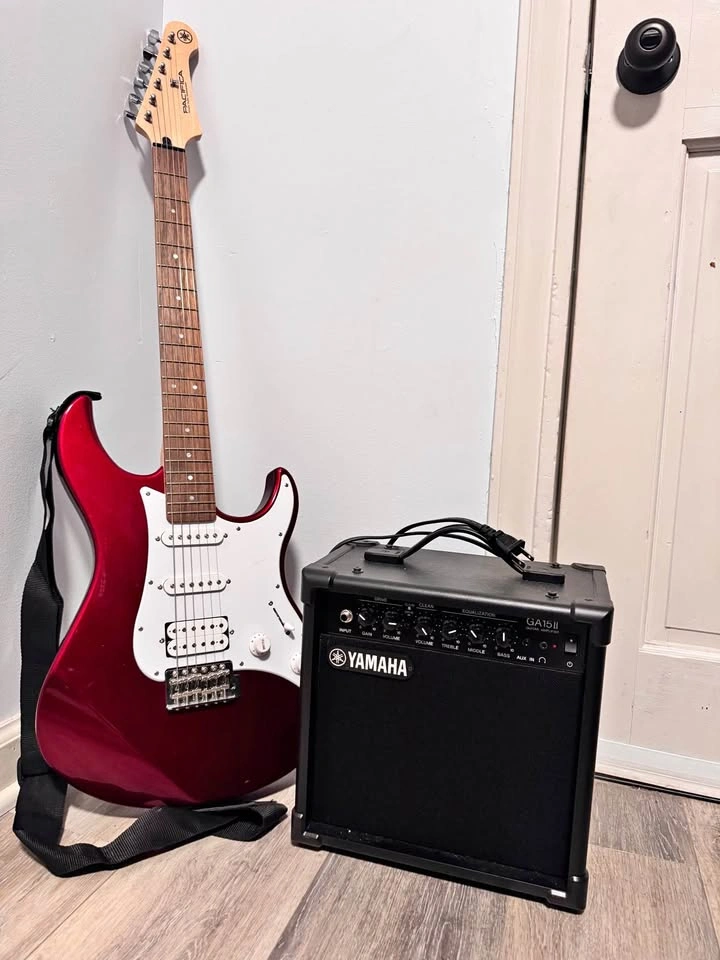 Yamaha GigMaker EG Electric Guitar Pack