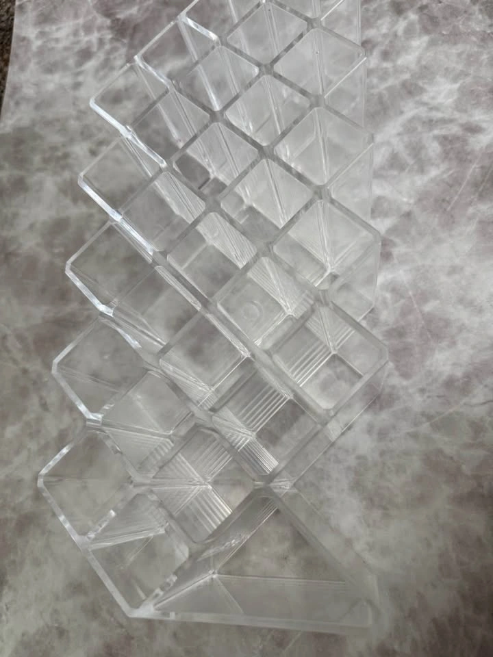 Lip clear case/ cosmetic organizer