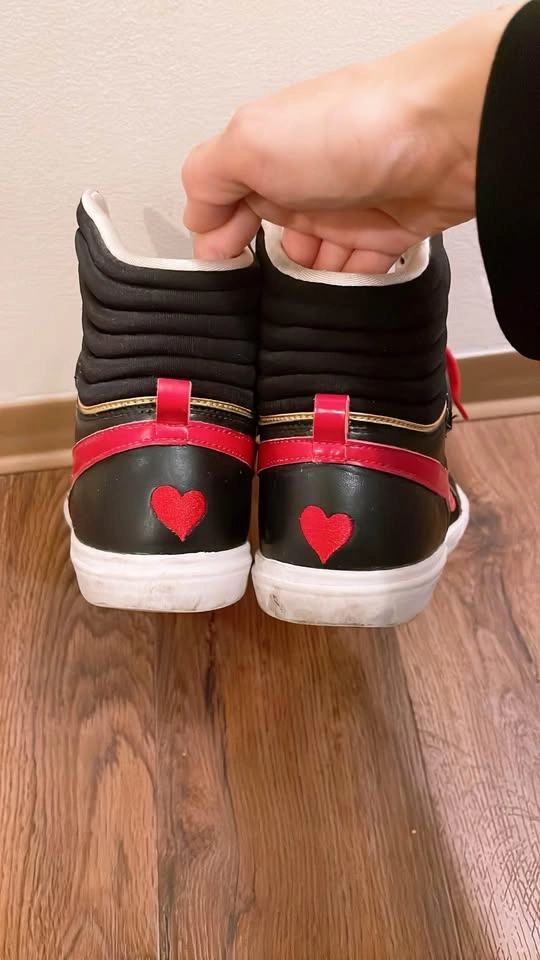 Nike Women’s Sneaker Heart logo - photo 3