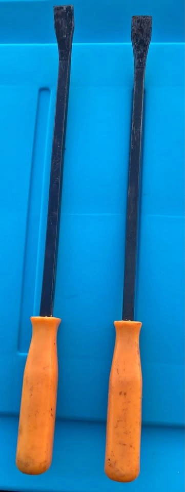 Estate Sale Pry Bars 1 Set Of 2