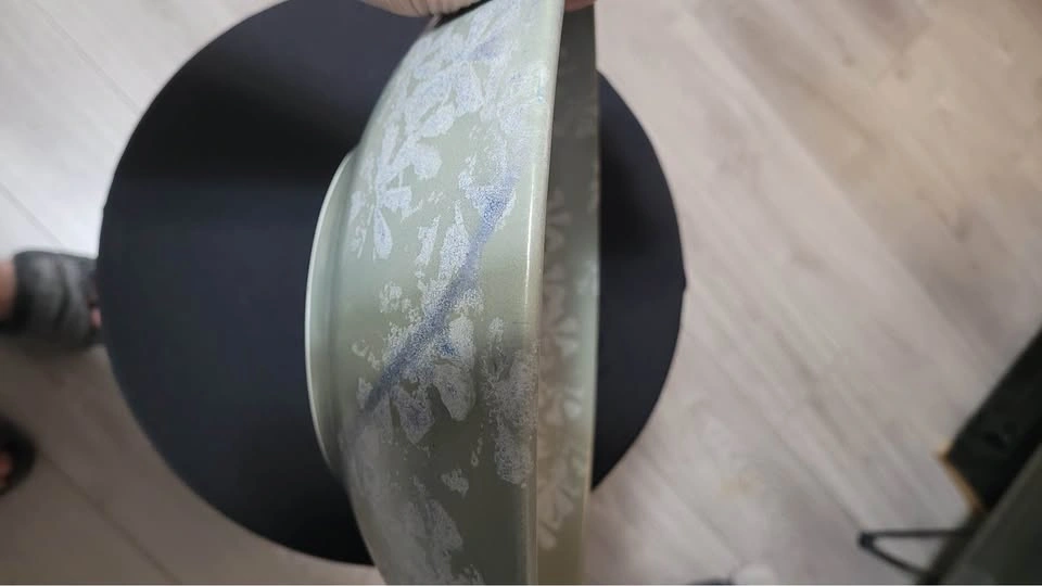 Ceramic Serving Bowl - photo 3