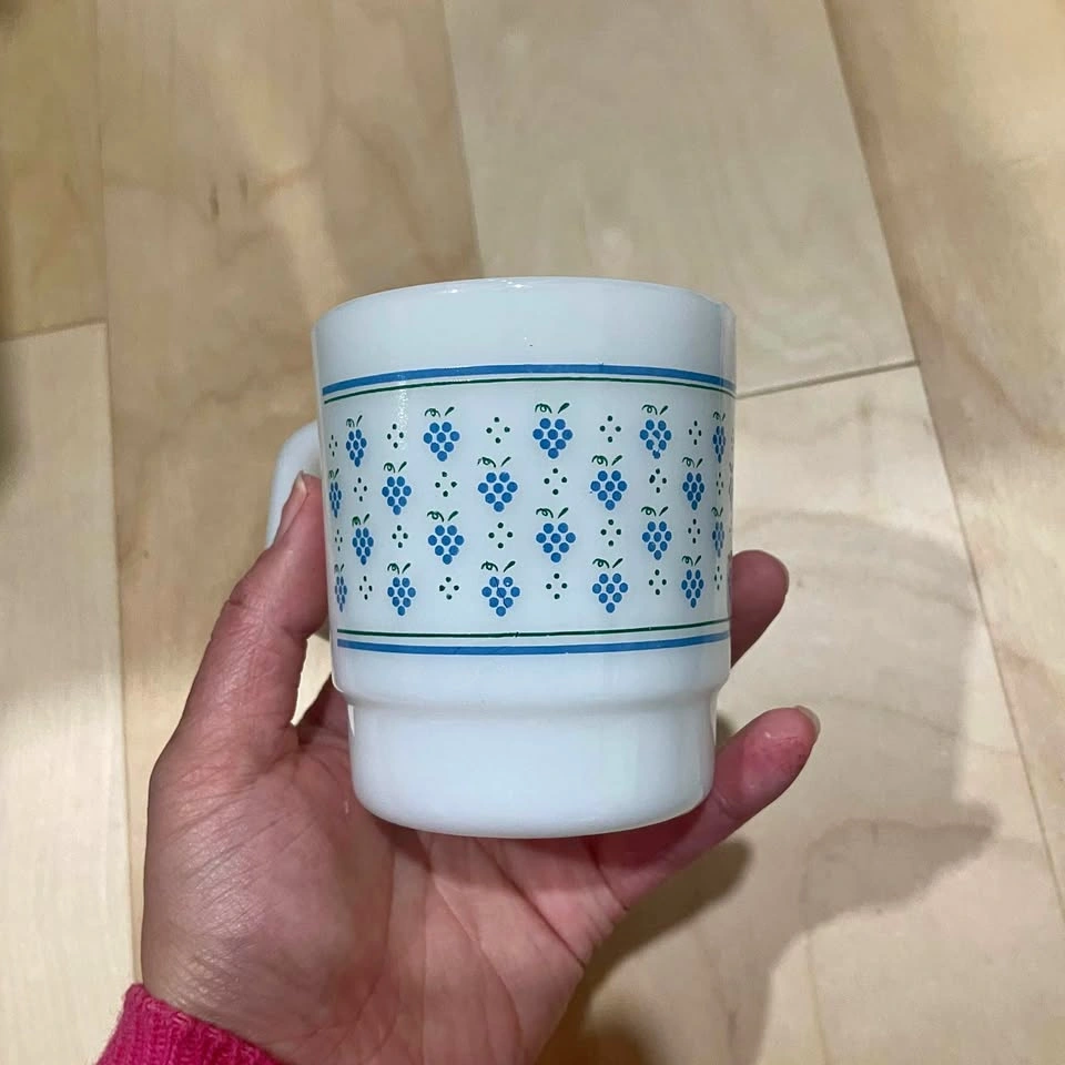 Vintage Milk Glass Mugs
