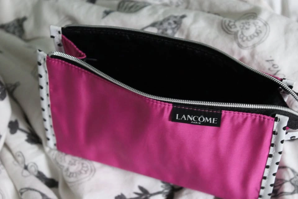 Purple Pink PolkaDot Lancome Paris - photo 3