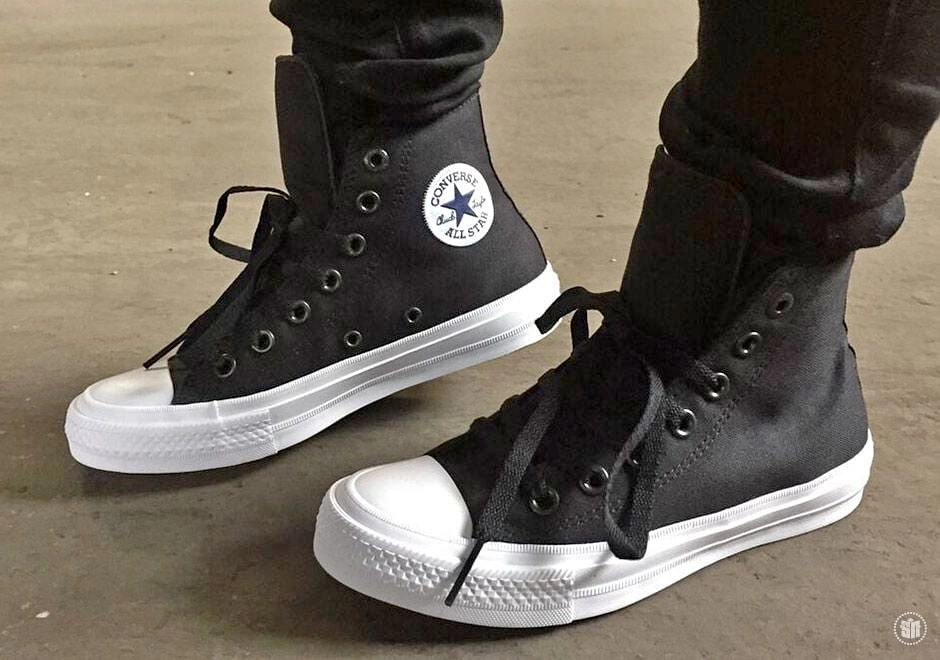 CONVERSE CHUCK TAYLOR II HI TOP BLACK/WHITE/WHITE W8 M6.5