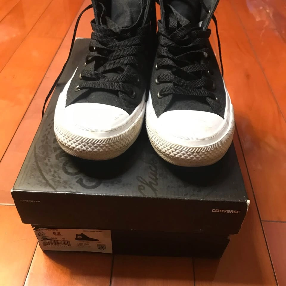 CONVERSE CHUCK TAYLOR II HI TOP BLACK/WHITE/WHITE W8 M6.5 - photo 2