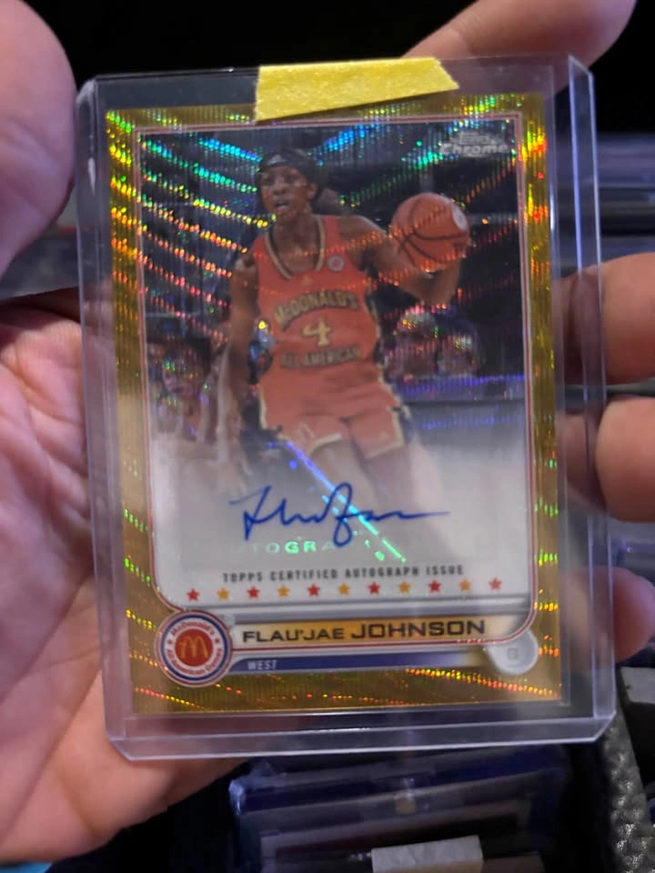Flaujae Johnson autographed 13/50 gold wave