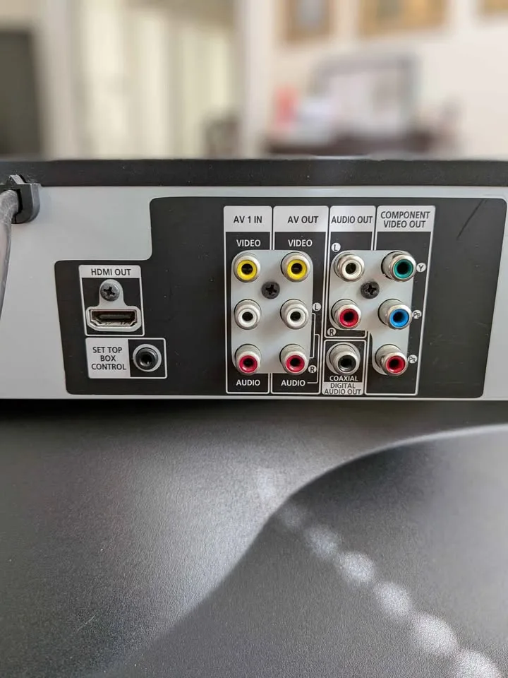 Samsung DVD/VCR Combo Recorder - Black image indicator(5)