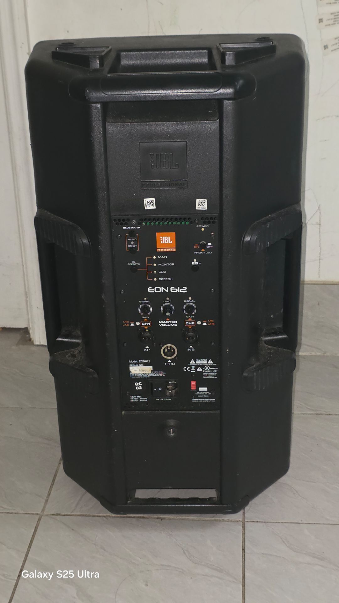 Powered single speaker JBL EON612 - photo 2